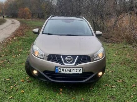 Бежевый Ниссан Кашкай 2, объемом двигателя 1.6 л и пробегом 240 тыс. км за 12200 $, фото 1 на Automoto.ua