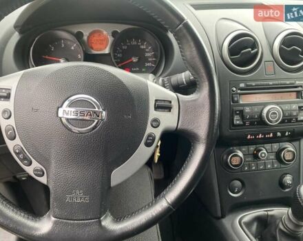 Черный Ниссан Кашкай 2, объемом двигателя 1.5 л и пробегом 230 тыс. км за 8800 $, фото 9 на Automoto.ua