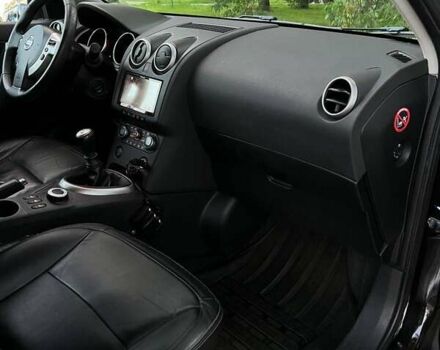 Черный Ниссан Кашкай 2, объемом двигателя 2 л и пробегом 260 тыс. км за 7300 $, фото 23 на Automoto.ua