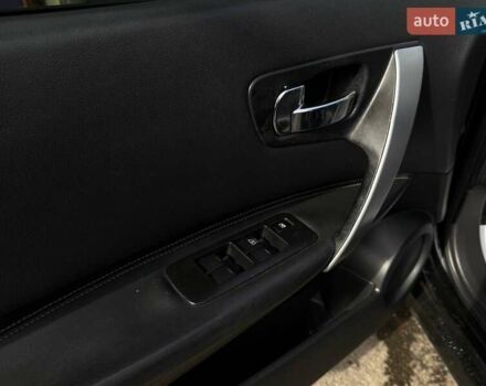 Чорний Ніссан Кашкай 2, об'ємом двигуна 0 л та пробігом 178 тис. км за 7600 $, фото 11 на Automoto.ua