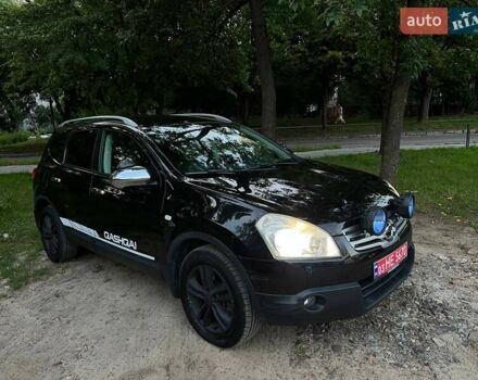 Черный Ниссан Кашкай 2, объемом двигателя 2 л и пробегом 260 тыс. км за 7300 $, фото 4 на Automoto.ua