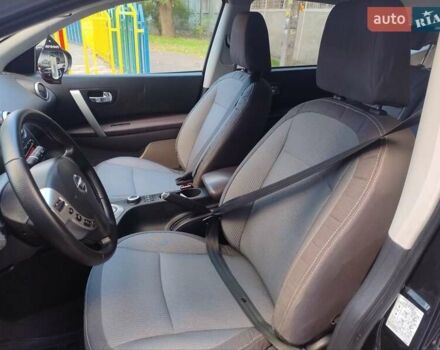 Черный Ниссан Кашкай 2, объемом двигателя 2 л и пробегом 167 тыс. км за 8300 $, фото 17 на Automoto.ua