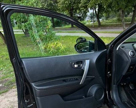 Черный Ниссан Кашкай 2, объемом двигателя 2 л и пробегом 260 тыс. км за 7300 $, фото 30 на Automoto.ua