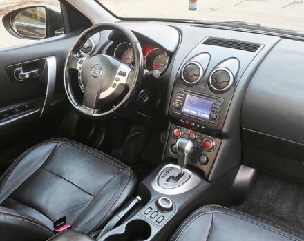 Черный Ниссан Кашкай 2, объемом двигателя 2 л и пробегом 313 тыс. км за 7700 $, фото 17 на Automoto.ua