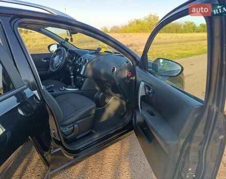 Чорний Ніссан Кашкай 2, об'ємом двигуна 2 л та пробігом 270 тис. км за 9200 $, фото 9 на Automoto.ua