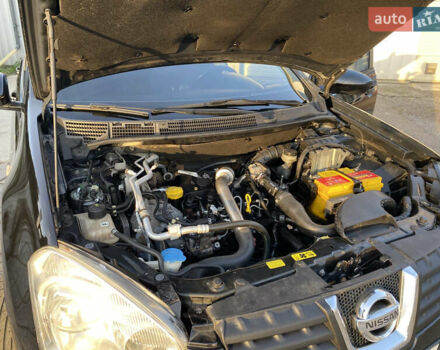 Черный Ниссан Кашкай 2, объемом двигателя 1.46 л и пробегом 221 тыс. км за 7700 $, фото 7 на Automoto.ua