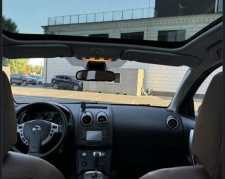 Черный Ниссан Кашкай 2, объемом двигателя 2 л и пробегом 168 тыс. км за 10000 $, фото 7 на Automoto.ua