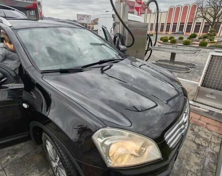 Ниссан Кашкай 2 2009 в Хусте на Automoto.ua Черный Ниссан Кашкай 2, объемом двигателя 2 л и пробегом 238 тыс. км за 9900 $, фото 6 на Automoto.ua