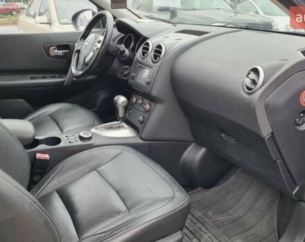 Черный Ниссан Кашкай 2, объемом двигателя 2 л и пробегом 179 тыс. км за 10500 $, фото 28 на Automoto.ua