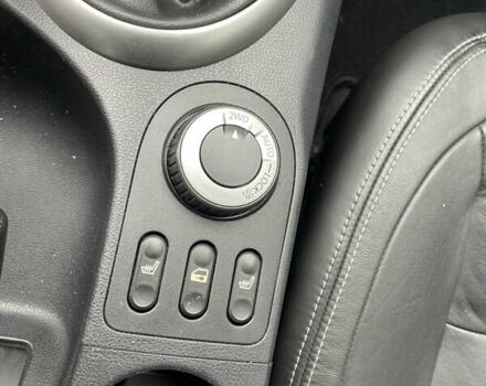 Черный Ниссан Кашкай 2, объемом двигателя 2 л и пробегом 231 тыс. км за 8900 $, фото 14 на Automoto.ua