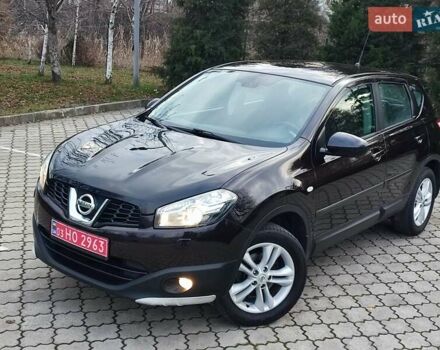 Черный Ниссан Кашкай 2, объемом двигателя 1.6 л и пробегом 220 тыс. км за 9950 $, фото 4 на Automoto.ua