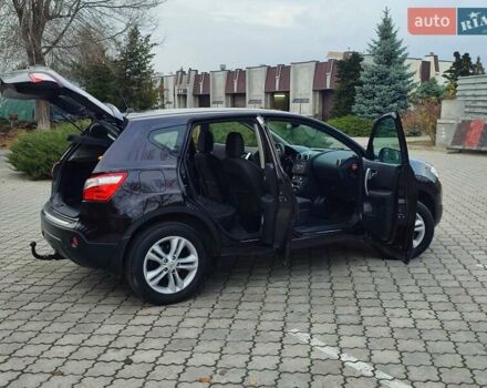 Черный Ниссан Кашкай 2, объемом двигателя 1.6 л и пробегом 220 тыс. км за 9950 $, фото 24 на Automoto.ua