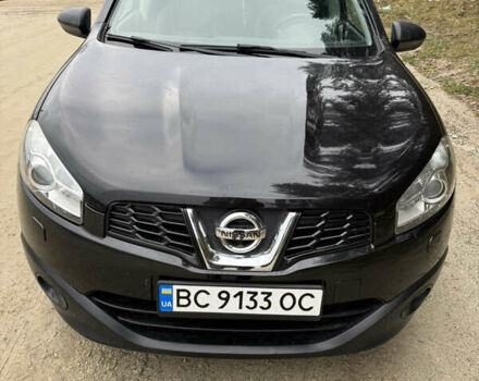 Черный Ниссан Кашкай 2, объемом двигателя 2 л и пробегом 190 тыс. км за 12500 $, фото 2 на Automoto.ua
