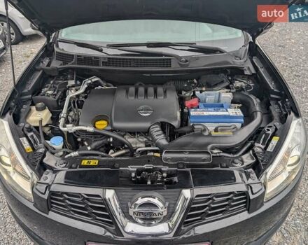 Чорний Ніссан Кашкай 2, об'ємом двигуна 2 л та пробігом 237 тис. км за 10450 $, фото 49 на Automoto.ua