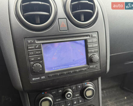 Черный Ниссан Кашкай 2, объемом двигателя 2 л и пробегом 190 тыс. км за 12500 $, фото 13 на Automoto.ua