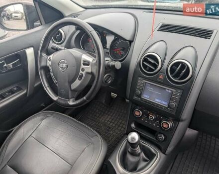 Чорний Ніссан Кашкай 2, об'ємом двигуна 2 л та пробігом 237 тис. км за 10450 $, фото 42 на Automoto.ua