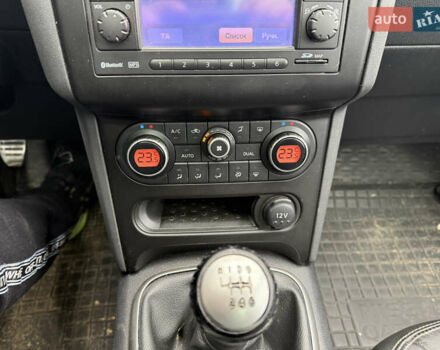 Черный Ниссан Кашкай 2, объемом двигателя 2 л и пробегом 190 тыс. км за 12500 $, фото 19 на Automoto.ua