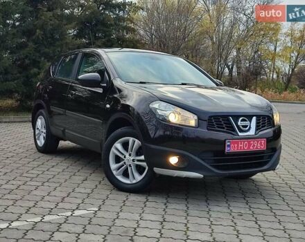 Черный Ниссан Кашкай 2, объемом двигателя 1.6 л и пробегом 220 тыс. км за 9950 $, фото 8 на Automoto.ua