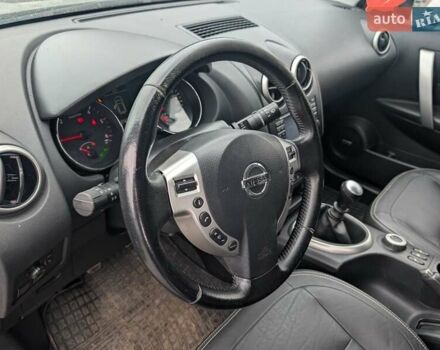 Чорний Ніссан Кашкай 2, об'ємом двигуна 2 л та пробігом 237 тис. км за 10450 $, фото 24 на Automoto.ua