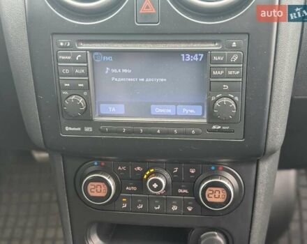 Чорний Ніссан Кашкай 2, об'ємом двигуна 2 л та пробігом 237 тис. км за 10450 $, фото 44 на Automoto.ua