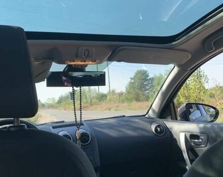 Черный Ниссан Кашкай 2, объемом двигателя 1.5 л и пробегом 220 тыс. км за 9800 $, фото 6 на Automoto.ua