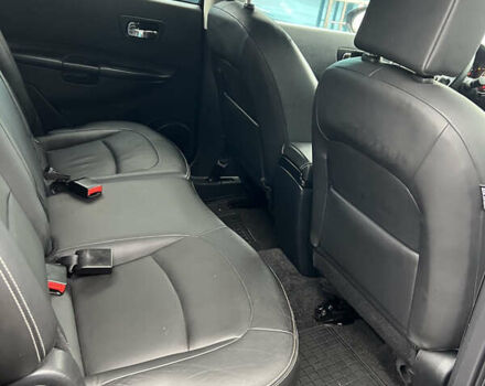 Черный Ниссан Кашкай 2, объемом двигателя 2 л и пробегом 237 тыс. км за 10200 $, фото 16 на Automoto.ua