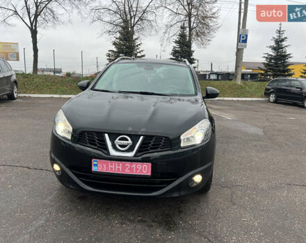 Черный Ниссан Кашкай 2, объемом двигателя 2 л и пробегом 237 тыс. км за 10200 $, фото 4 на Automoto.ua