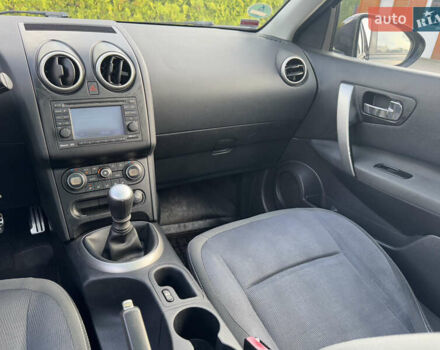 Чорний Ніссан Кашкай 2, об'ємом двигуна 2 л та пробігом 224 тис. км за 11600 $, фото 38 на Automoto.ua
