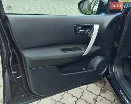 Черный Ниссан Кашкай 2, объемом двигателя 1.6 л и пробегом 220 тыс. км за 9950 $, фото 26 на Automoto.ua