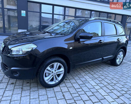 Черный Ниссан Кашкай 2, объемом двигателя 1.5 л и пробегом 228 тыс. км за 10950 $, фото 3 на Automoto.ua