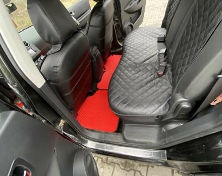 Черный Ниссан Кашкай 2, объемом двигателя 1.5 л и пробегом 257 тыс. км за 10200 $, фото 6 на Automoto.ua