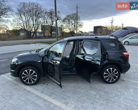 Черный Ниссан Кашкай 2, объемом двигателя 1.6 л и пробегом 203 тыс. км за 10999 $, фото 31 на Automoto.ua