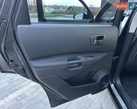 Черный Ниссан Кашкай 2, объемом двигателя 1.6 л и пробегом 203 тыс. км за 10799 $, фото 24 на Automoto.ua