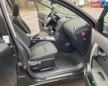 Черный Ниссан Кашкай 2, объемом двигателя 2 л и пробегом 204 тыс. км за 13150 $, фото 39 на Automoto.ua