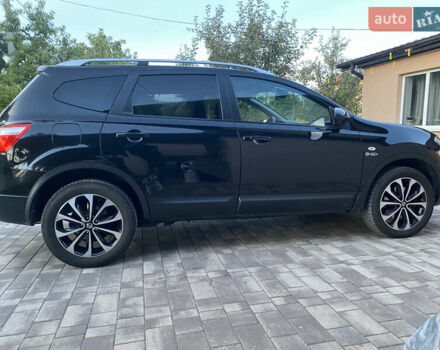 Черный Ниссан Кашкай 2, объемом двигателя 2 л и пробегом 175 тыс. км за 12890 $, фото 28 на Automoto.ua