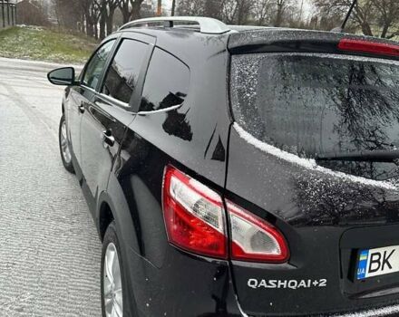 Черный Ниссан Кашкай 2, объемом двигателя 1.6 л и пробегом 90 тыс. км за 11599 $, фото 6 на Automoto.ua