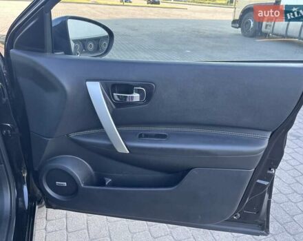 Чорний Ніссан Кашкай 2, об'ємом двигуна 2 л та пробігом 189 тис. км за 12299 $, фото 57 на Automoto.ua