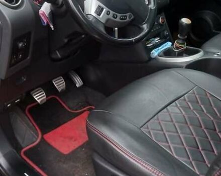 Черный Ниссан Кашкай 2, объемом двигателя 2 л и пробегом 300 тыс. км за 12400 $, фото 12 на Automoto.ua