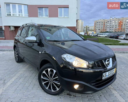 Черный Ниссан Кашкай 2, объемом двигателя 1.6 л и пробегом 203 тыс. км за 10799 $, фото 1 на Automoto.ua