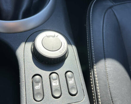 Чорний Ніссан Кашкай 2, об'ємом двигуна 2 л та пробігом 220 тис. км за 10800 $, фото 11 на Automoto.ua