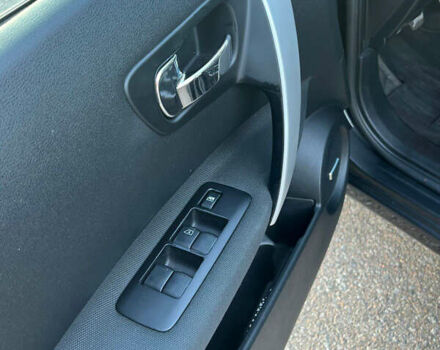 Черный Ниссан Кашкай 2, объемом двигателя 1.5 л и пробегом 184 тыс. км за 11500 $, фото 29 на Automoto.ua