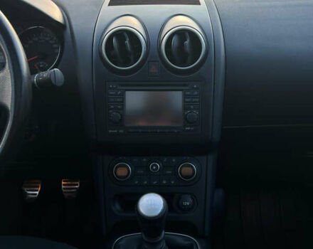 Черный Ниссан Кашкай 2, объемом двигателя 1.5 л и пробегом 184 тыс. км за 11500 $, фото 27 на Automoto.ua