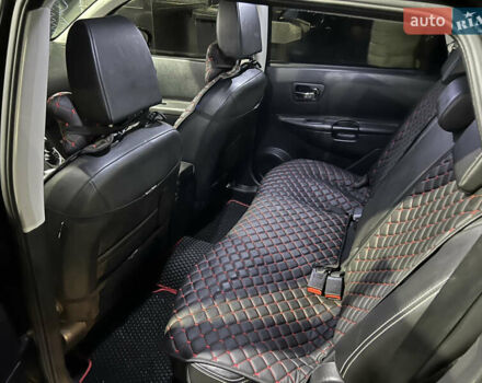 Черный Ниссан Кашкай 2, объемом двигателя 2 л и пробегом 237 тыс. км за 11500 $, фото 9 на Automoto.ua