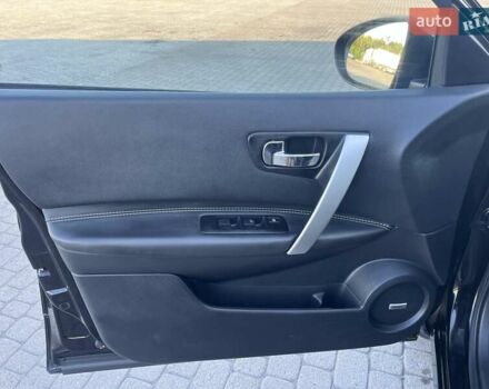 Чорний Ніссан Кашкай 2, об'ємом двигуна 2 л та пробігом 189 тис. км за 12299 $, фото 23 на Automoto.ua