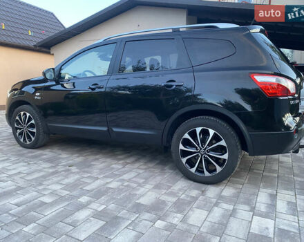 Черный Ниссан Кашкай 2, объемом двигателя 2 л и пробегом 175 тыс. км за 12890 $, фото 2 на Automoto.ua