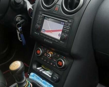 Черный Ниссан Кашкай 2, объемом двигателя 2 л и пробегом 300 тыс. км за 12400 $, фото 11 на Automoto.ua
