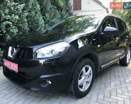 Черный Ниссан Кашкай 2, объемом двигателя 1.6 л и пробегом 189 тыс. км за 10200 $, фото 5 на Automoto.ua