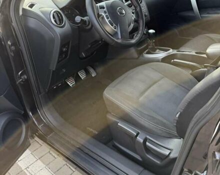 Черный Ниссан Кашкай 2, объемом двигателя 1.5 л и пробегом 265 тыс. км за 10800 $, фото 8 на Automoto.ua