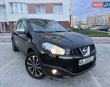 Черный Ниссан Кашкай 2, объемом двигателя 1.6 л и пробегом 203 тыс. км за 10999 $, фото 4 на Automoto.ua