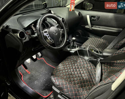 Черный Ниссан Кашкай 2, объемом двигателя 2 л и пробегом 237 тыс. км за 11500 $, фото 8 на Automoto.ua